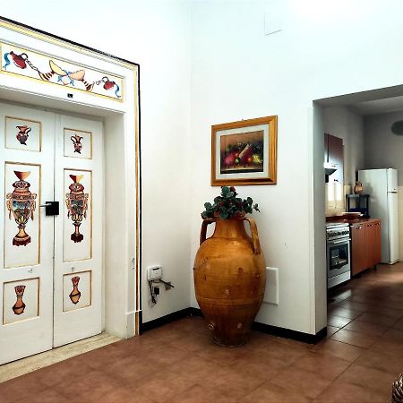 Appartamento Palazzo Antonelli Монополі Екстер'єр фото